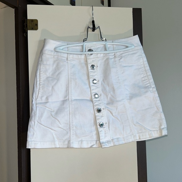 Button-Up American Eagle Jean Skirt - Picture 1 of 2